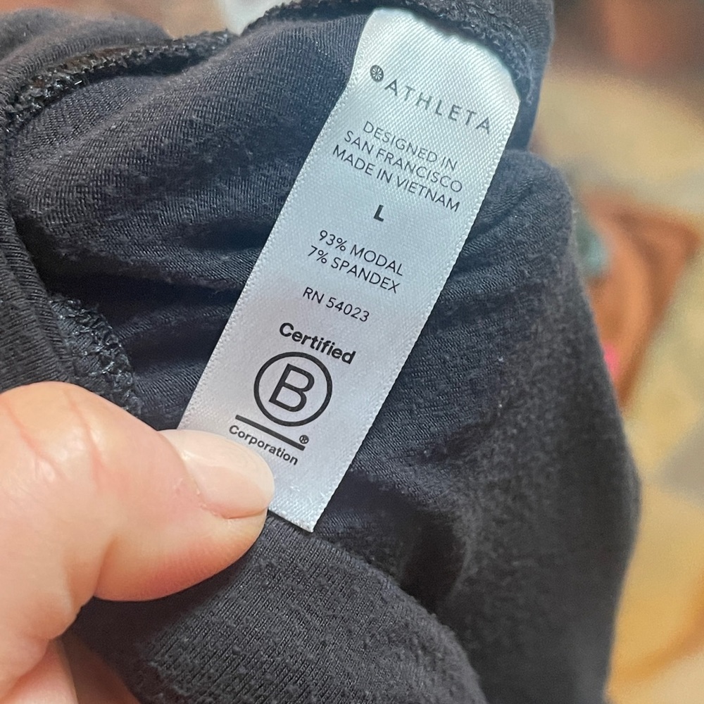 Athleta Black Wide Leg Yoga Pants Lowest Price - Picture 7 of 9